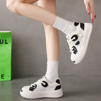 Zapatillas deportivas blancas de moda