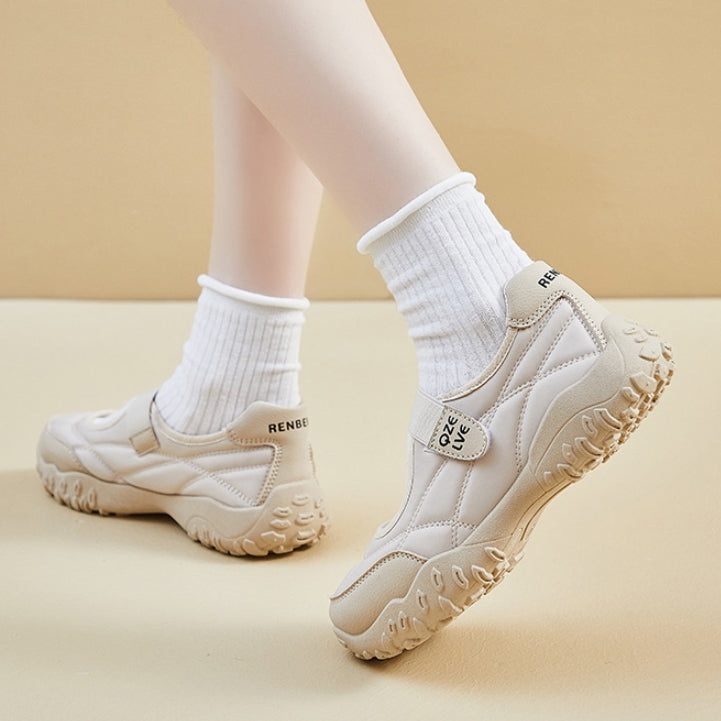 Zapatos casuales de malla con velcro