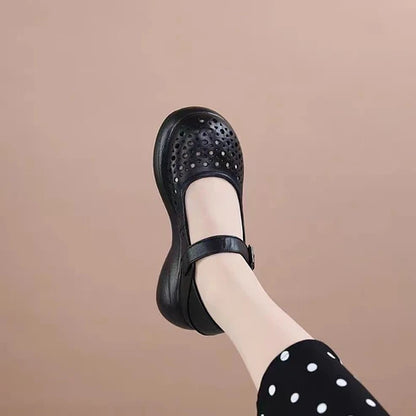 Crocs de punta redonda de cuero genuino