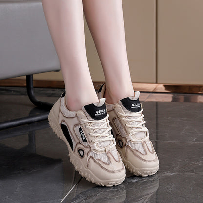 Nuevos zapatos casuales para exteriores