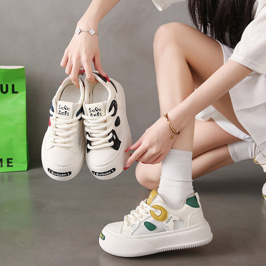 Zapatillas deportivas blancas de moda
