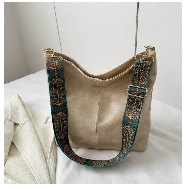 Bolso de correa geométrica ancha