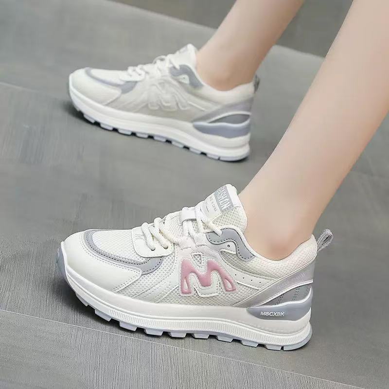 Zapatos casuales transpirables de suela blanda 2025