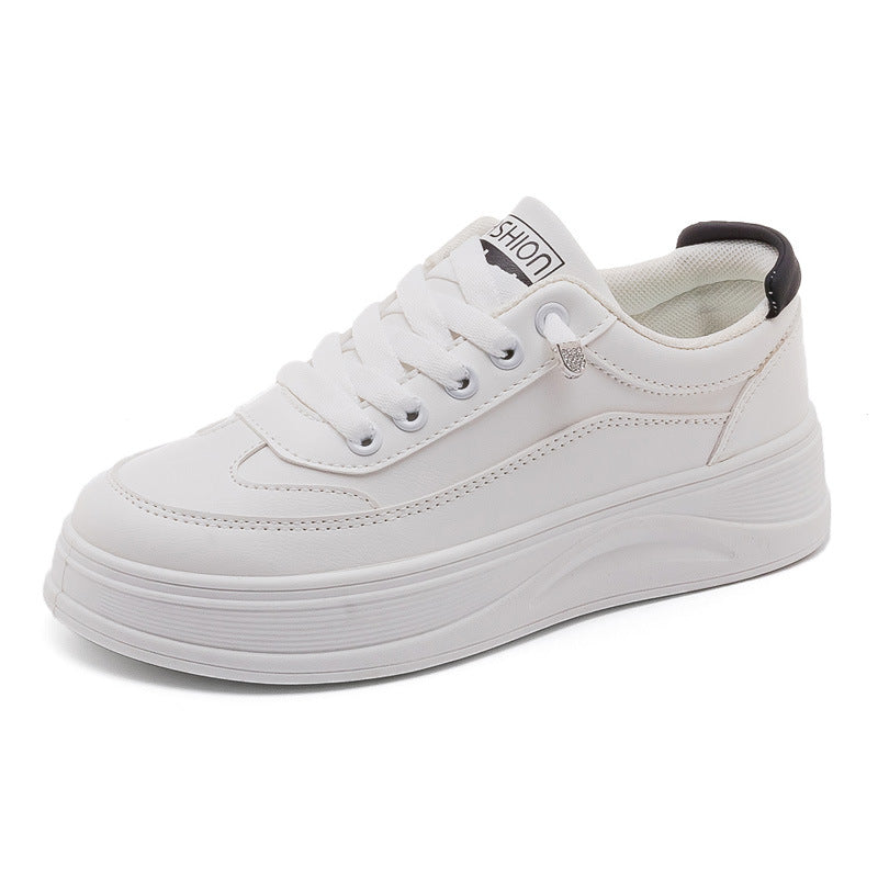 Zapatos de trabajo blancos de suela gruesa y de moda