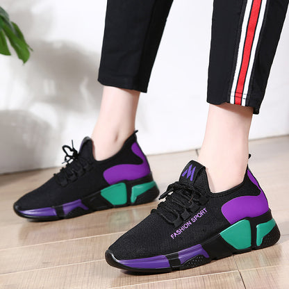 Nuevos zapatos transpirables para caminar