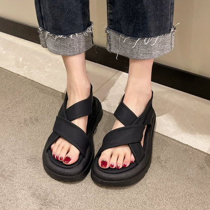 Nuevas sandalias elásticas de suela gruesa