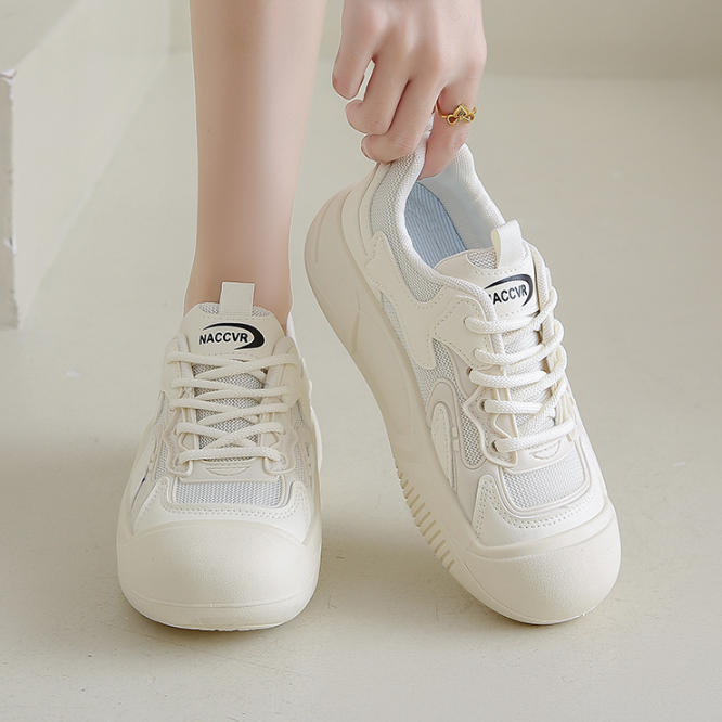 Zapatillas deportivas casuales versátiles